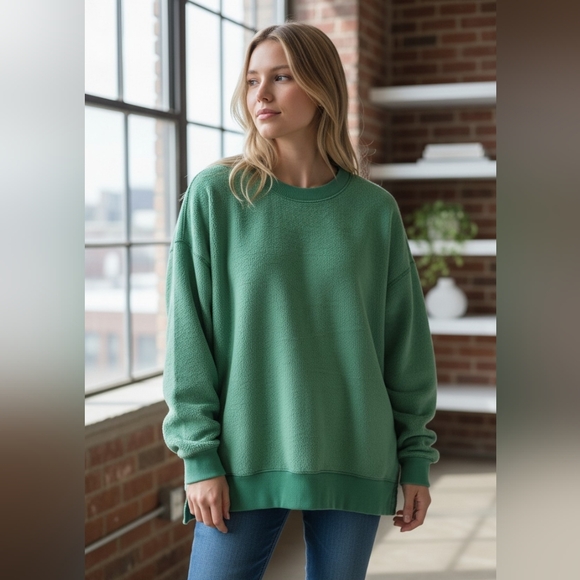 aerie Tops - Aerie Sweatshert in Teal Green